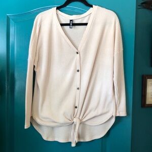 IWOLLENCE WOMANS WAFFLE KNIT TOP SIZE SMALL